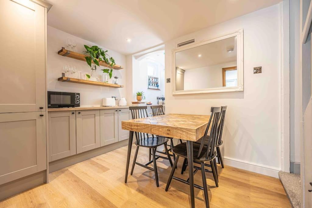 The Lymington Sailor'S Cottage Ngoại thất bức ảnh